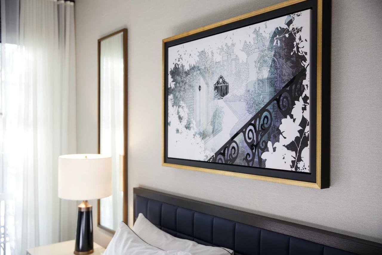 The Whitney Hotel Boston Eksteriør billede A painting by the artist